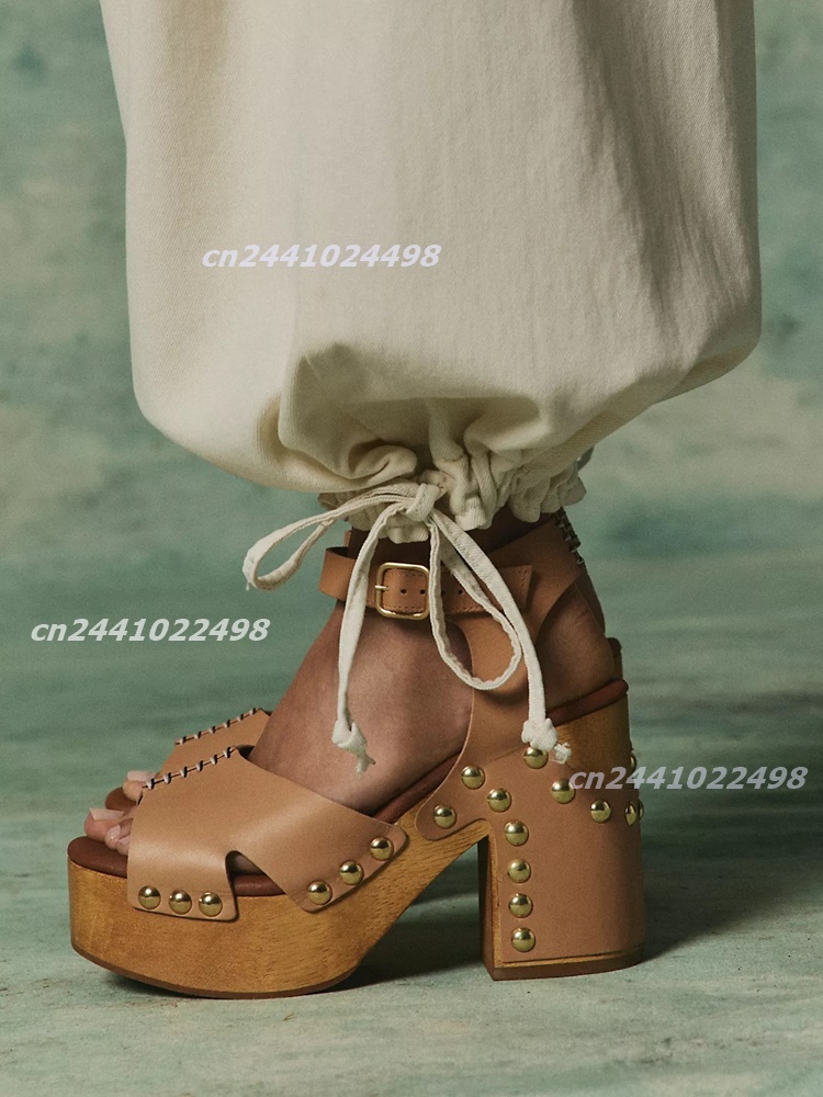Geta Wooden Sandal - Dames sandalen met blokhak van hout,